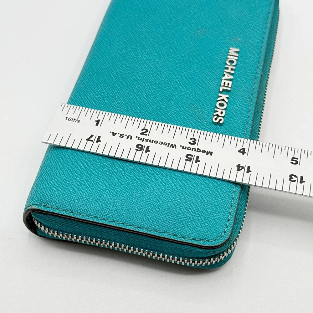 Michael Kors Jet Set Travel Continental Wallet Teal Saffiano Leather Zip Around